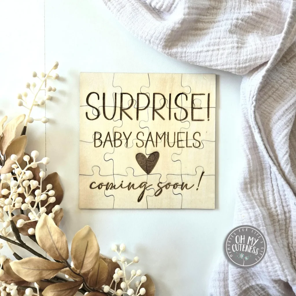 Pregnancy announcement puzzle.