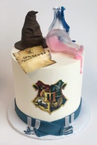 Harry Potter Gender Reveal Cake
