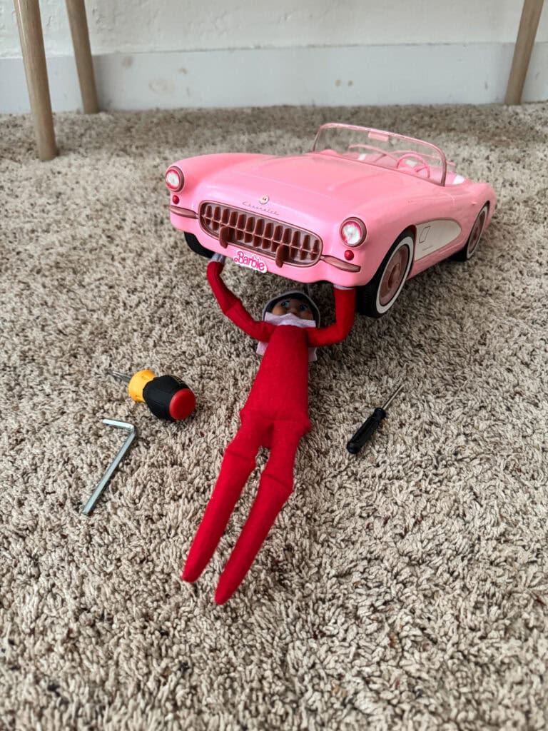 Elf on the shelf mechanic