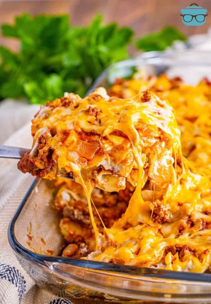 Make ahead freezer sour cream noodle bake