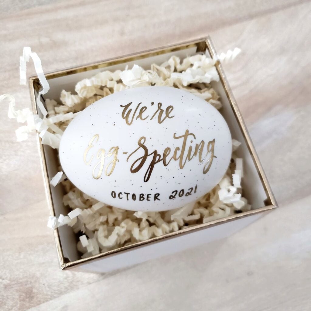 Were egg-specting Easter pregnancy announcement gift.